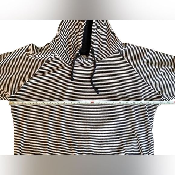 Enza hooded sweatshirt with pull string striped White and Navy Size L (Large) - Picture 10 of 10